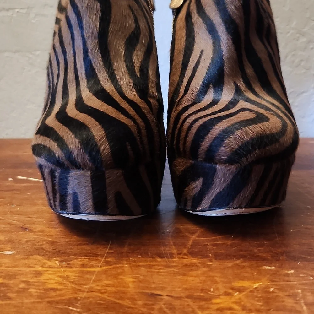 ALEJANDRO INGELMO Platform Zebra Animal Print Pony Hair Heels Bootie 38